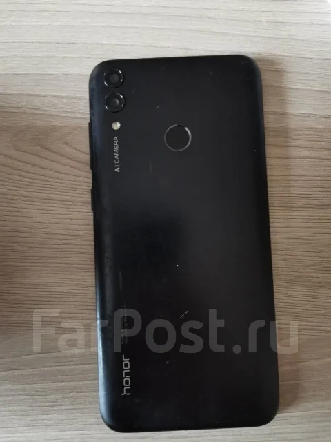 Honor 8C. �/�, ������, 4G LTE ����