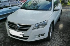 Volkswagen Tiguan ����