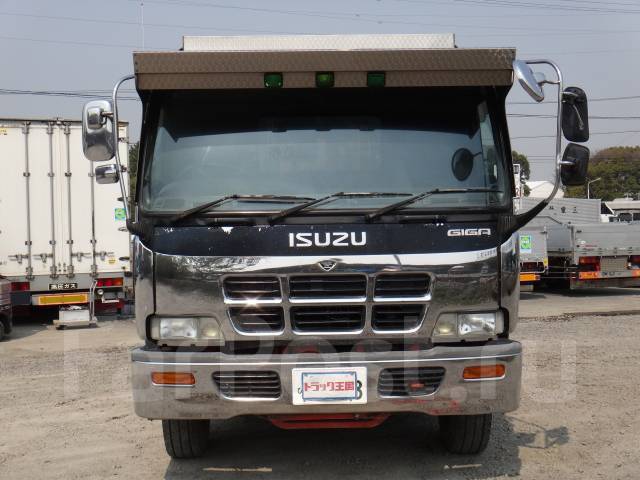 Isuzu giga самосвал