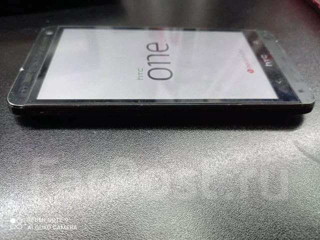 HTC One M7. �/�, ������, 3G ����