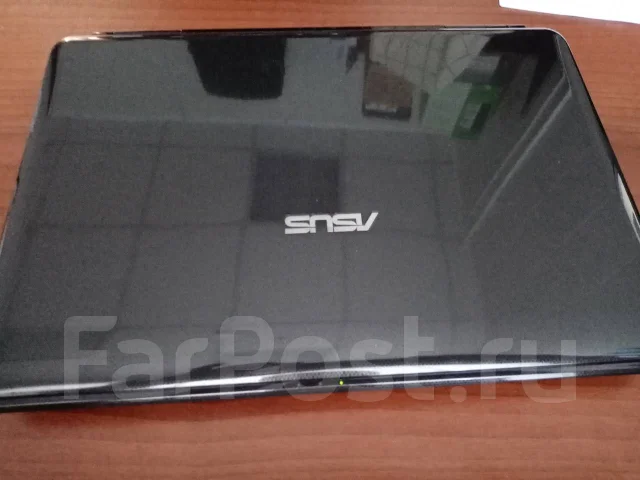 Asus K40IJ. 14", 2����, ��� 4 ��, ���� 300���, WiFi: 1, ����������� �� 1��. ����