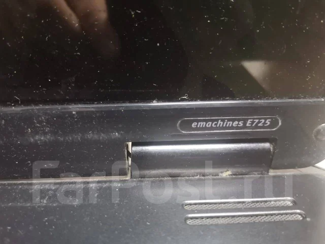 eMachines E725. ��� 2048 ��, ���� 250���, WiFi: 1 ����