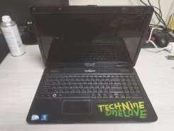 eMachines E725. ��� 2048 ��, ���� 250���, WiFi ����