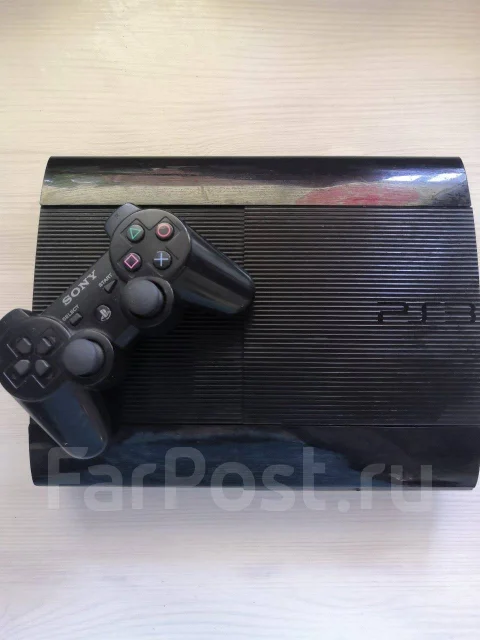 Sony PlayStation 3 Super Slim ����