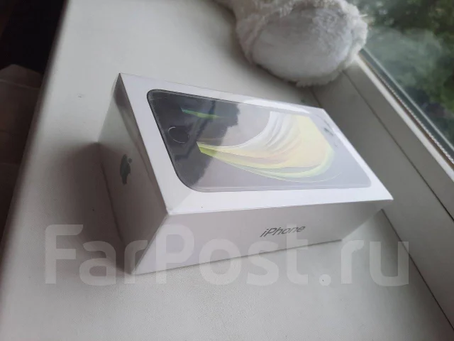Apple iPhone SE. ����� ����