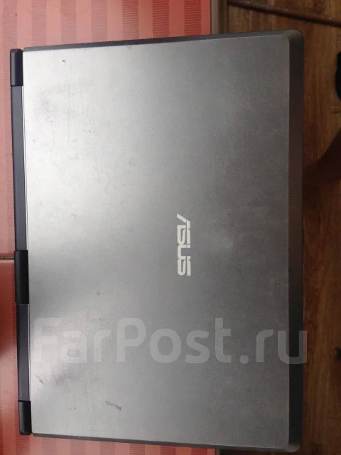 Asus X51R. 15.4", 1 860����, ��� 1024 ��, WiFi: 1 ����