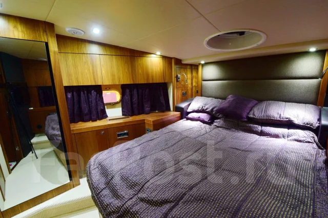 Sunseeker. 2013 ���, ����� 18,35��., ��������� ������������, 1 430��.�., ������ ����