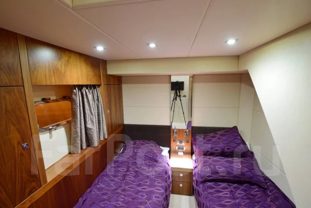 Sunseeker. 2013 ���, ����� 18,35��., ��������� ������������, 1 430��.�., ������ ����