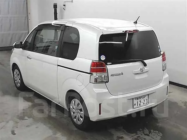 Toyota Spade. �������, ��������, 1.5 (109��.�.), ������, 35 000����. ��. ��� ����� �� ������� ����