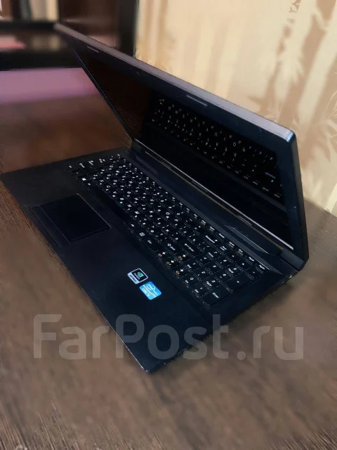 Lenovo B590. 15.6", 1 600����, ��� 4 ��, WiFi: 1, ����������� �� 4��. ����