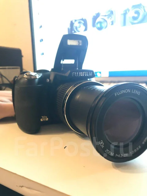 Fujifilm FinePix HS10 ����