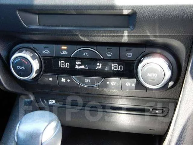 Mazda Axela. �������, 4wd, 1.5 (111��.�.), ������, 48����. ��, �/�. ��� ����� �� ������������ ����