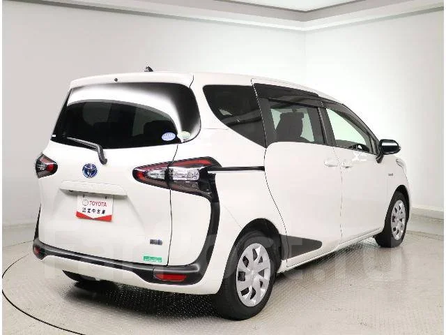 Toyota Sienta. ��������, 4wd, 1.5 (103��.�.), ������, 36����. ��, �/�. ��� ����� �� ������������ ����