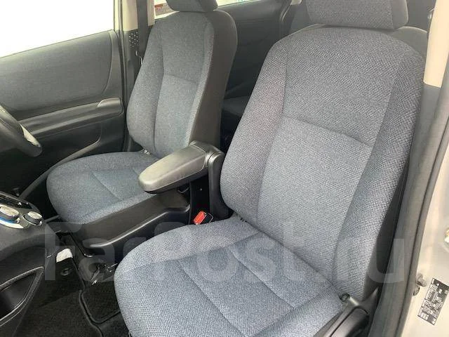 Toyota Sienta. ��������, 4wd, 1.5 (103��.�.), ������, 37����. ��, �/�. ��� ����� �� ������������ ����