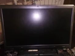 Samsung. 15.6" ����