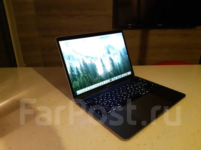 Apple MacBook Pro 13 2019 Mid. 13.3", 2,4����, ��� 512 ��, ���� 512���, WiFi: 1, Bluetooth: 1, ����������� �� 8��. ����