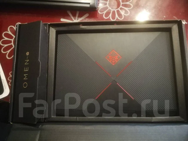 HP Omen. 15", 2,8����, ��� 8 ��, ���� 1 000���, WiFi: 1, Bluetooth: 1, ����������� �� 3��. ����