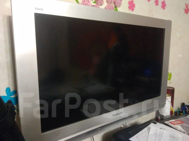 Panasonic Viera TX-R32LE8. LCD (��) ����