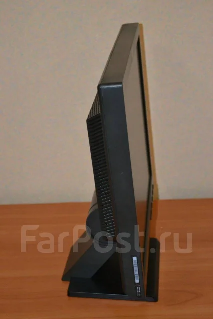 IBM. 17" ����