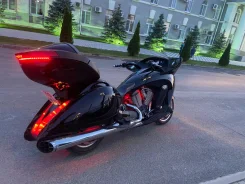Victory Vision. 1 800����. ��., ��������, ���, � �������� ����