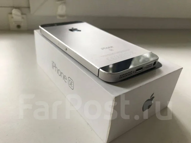 Apple iPhone SE. �/�, 3G, 4G LTE, NFC ����