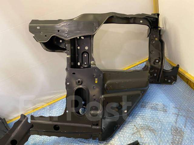 Суппорт фары Toyota Land Cruiser 200 купить в Москве по цене: 39 500 ...