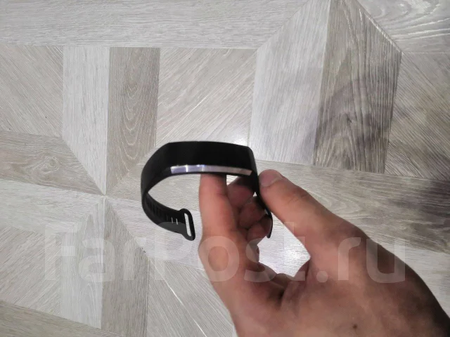 Honor Band 2 Pro. IP68 ����