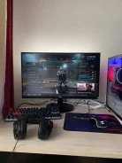 Philips. 27" ����
