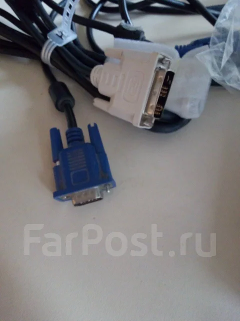 Acer. 19" ����