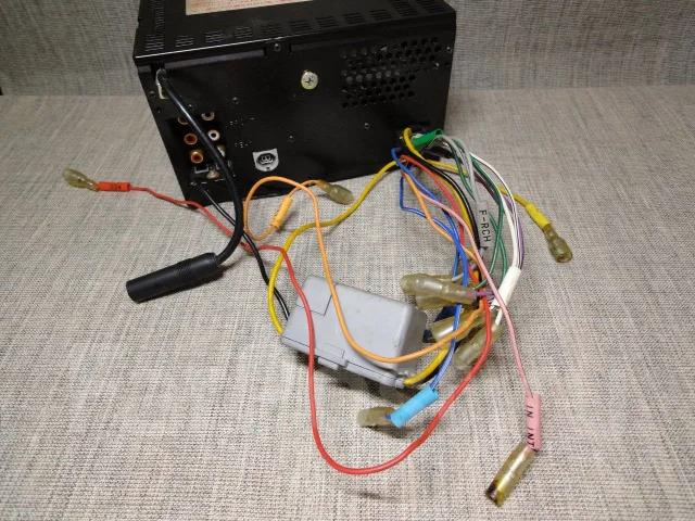 Alpine MDA-W977J ����