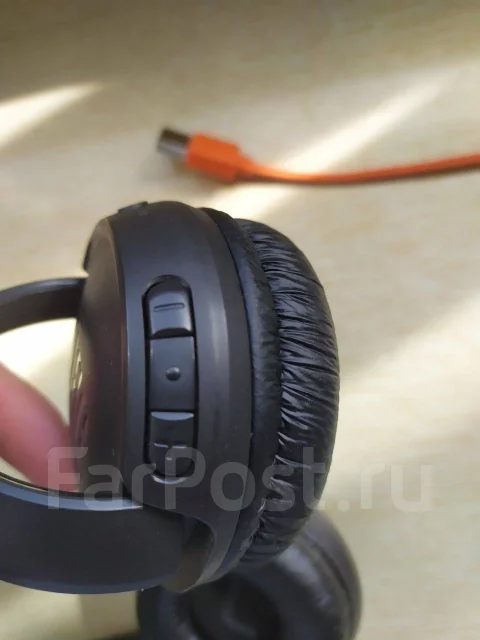 JBL Tune 560BT ����
