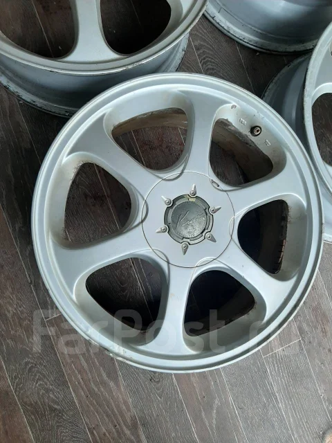 Krait. 7.0x17", 5x100, 5x114.3, ET38, �� 73,1���. ����
