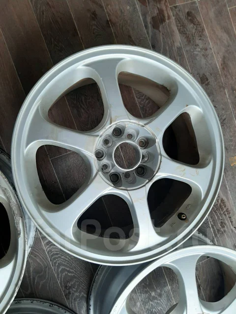 Krait. 7.0x17", 5x100, 5x114.3, ET38, �� 73,1���. ����