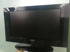 Samsung LE26A330J1. LED ����
