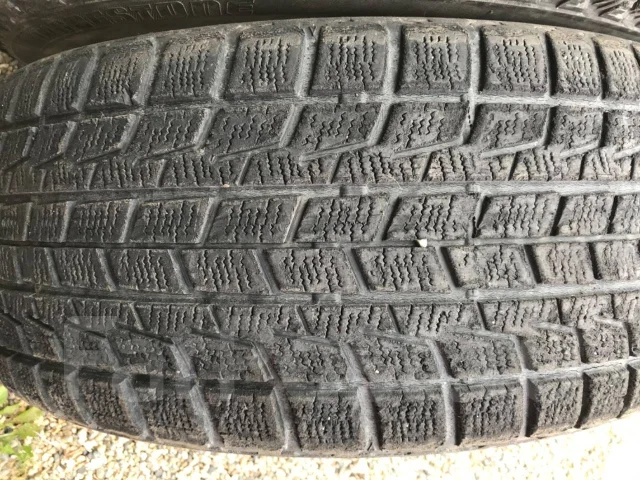 Bridgestone Blizzak Revo1. ������, ��� �����, �/�, ����� 50 % ����