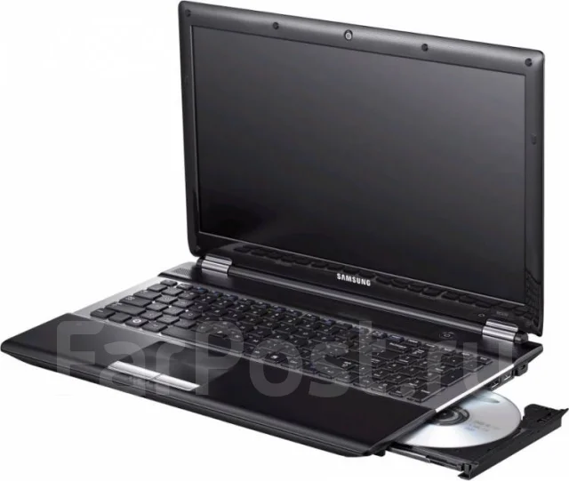 Samsung RC530. 15.6", 2,4����, ��� 6 ��, ���� 160���, WiFi: 1, Bluetooth: 1, ����������� �� 2��. ����