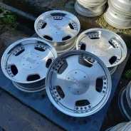 River. 8.0x17", 5x127, ET-6, �� 80���. ����