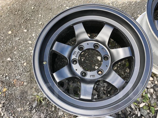 Rial DF. 8.0x16", 6x139.7, ET0, �� 108���. ����