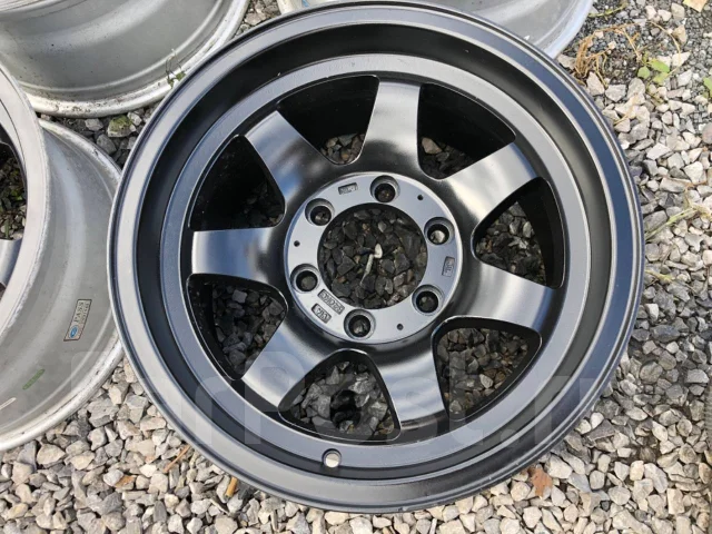 Rial DF. 8.0x16", 6x139.7, ET0, �� 108���. ����