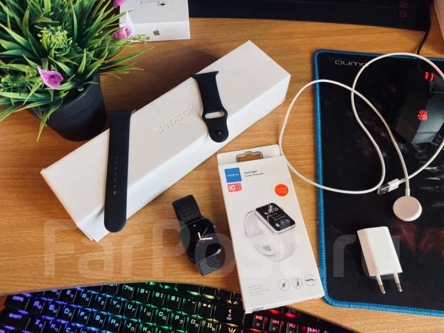 Apple Watch Series 4. GPS, NFC, IP67, IP68 ����