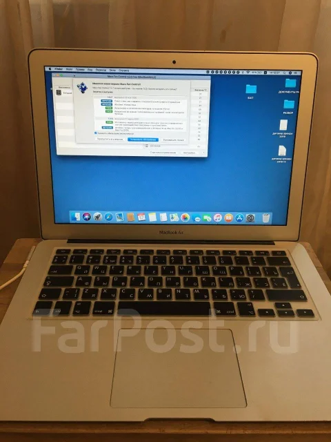 Apple MacBook Air 13 2011 Mid. 13", 1,7����, ��� 4 ��, ���� 360���, WiFi: 1, Bluetooth: 1, ����������� �� 5��. ����