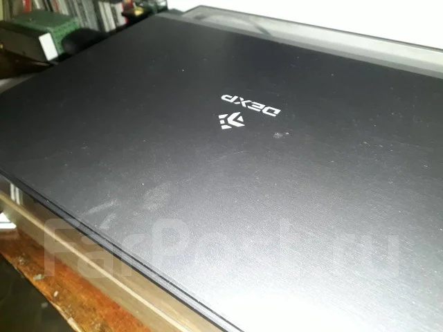 DEXP. 15.6", 2,5����, ��� 4 ��, ���� 250���, WiFi: 1, Bluetooth: 1, ����������� �� 6��. ����
