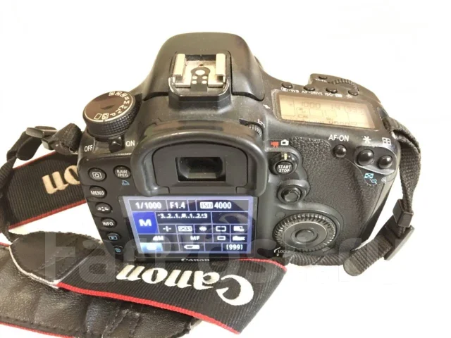 Canon EOS 7D ����