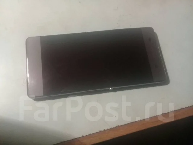 Sony Xperia XA. �/�, �����, 3G, 4G LTE, Dual-SIM ����