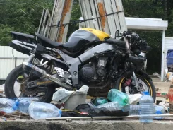 Kawasaki Ninja ZX-9R ����