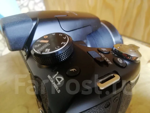 Fujifilm FinePix S4300. 10 - 14.9 ��, ���: 14� � ����� ����