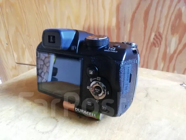 Fujifilm FinePix S4300. 10 - 14.9 ��, ���: 14� � ����� ����