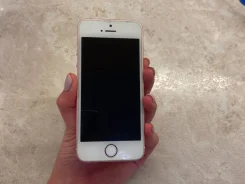 Apple iPhone SE. �/�, �������, 4G LTE ����