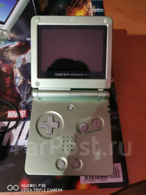 Nintendo Game Boy ����