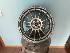 Enkei RS05. 7.0x17", 5x100, ET48, �� 56,1���. ����